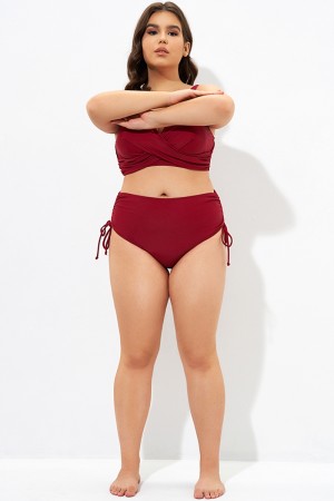 Bas de bikini taille haute rouge à cordon de serrage sur les côtés